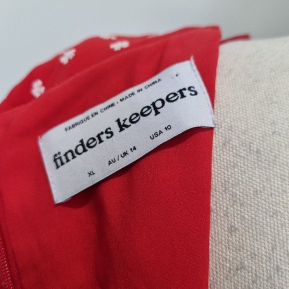 Finders Keepers Blossom Red & White Floral Embroidered Mini Dress Size XL - Picture 8 of 8